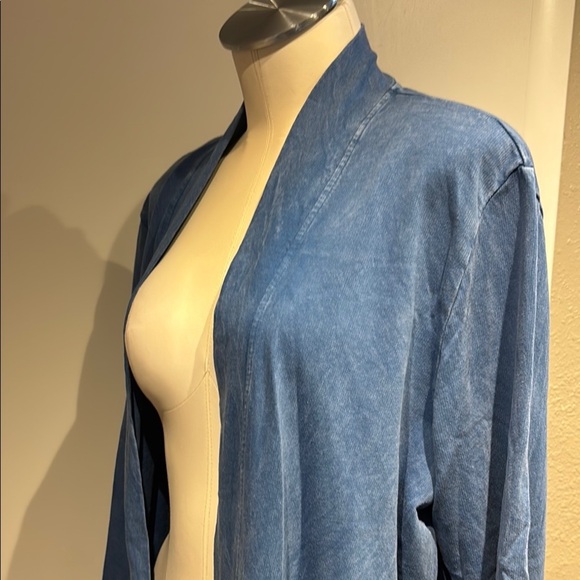 Blue Boxy 3/4 Sleeve  cardigan with Cuffed Neckline Jess and jane - Picture 15 of 16